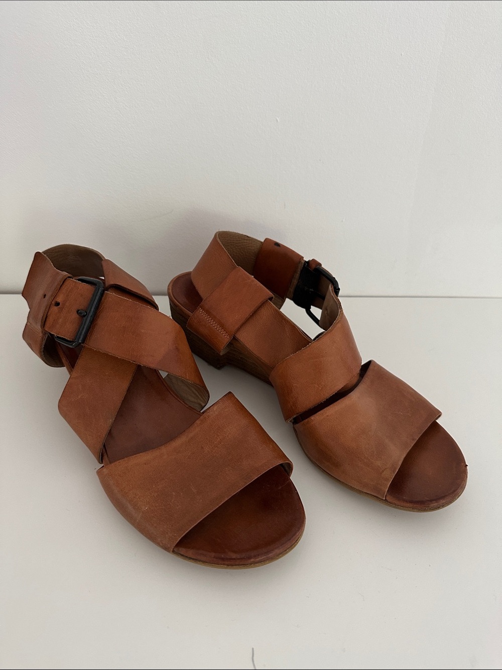 Marsell Women's Brown Leather Buckle Sandals